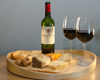 red wine cheese